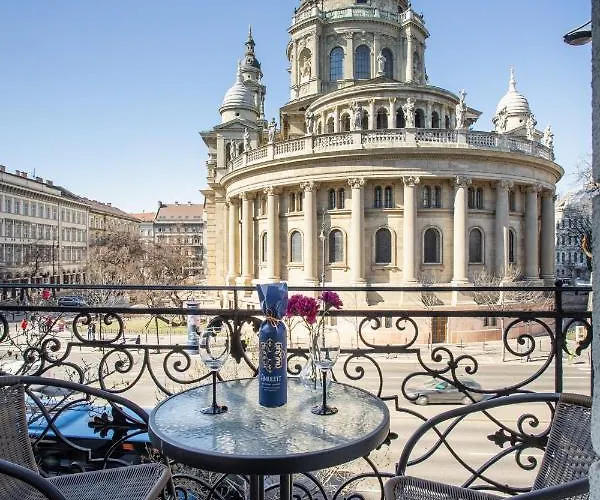 Breathless Panorama Basilica With Balcony Need Reservation For Free Parking *