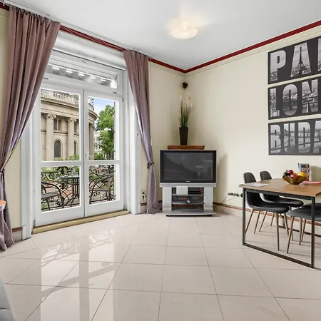 Apartamento Amora Homes Breathless Panorama Basilica With Balcony Need Reservation For Free Parking